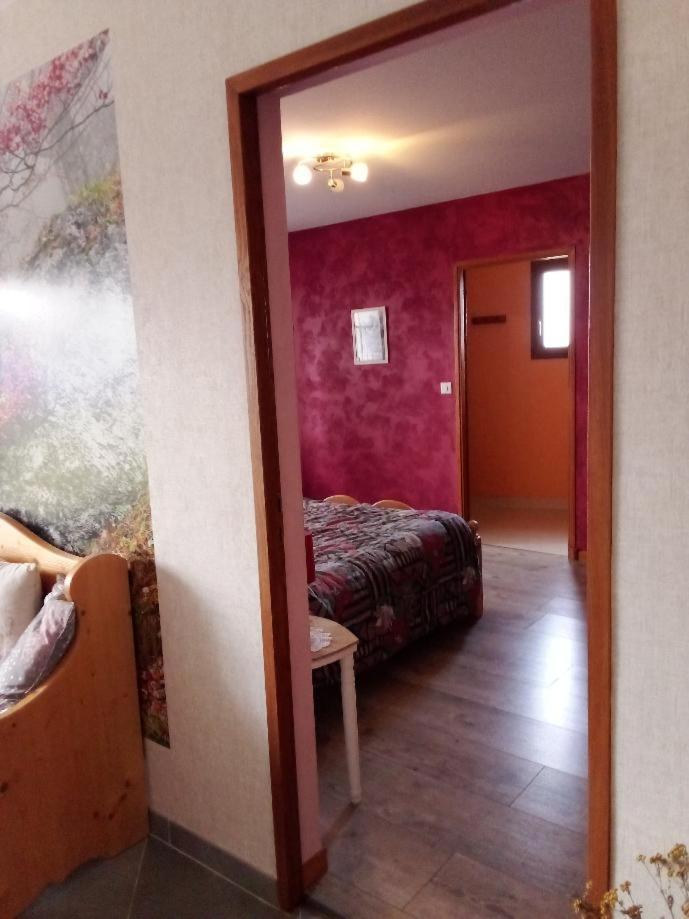 Auberge Les Volpilieres Ruynes-en-Margeride 외부 사진