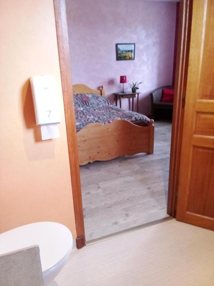 Auberge Les Volpilieres Ruynes-en-Margeride 외부 사진